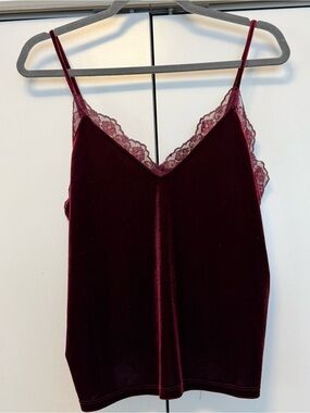 Halogen Burgundy, Velour Lace Trim V-Neck Cami - Size M